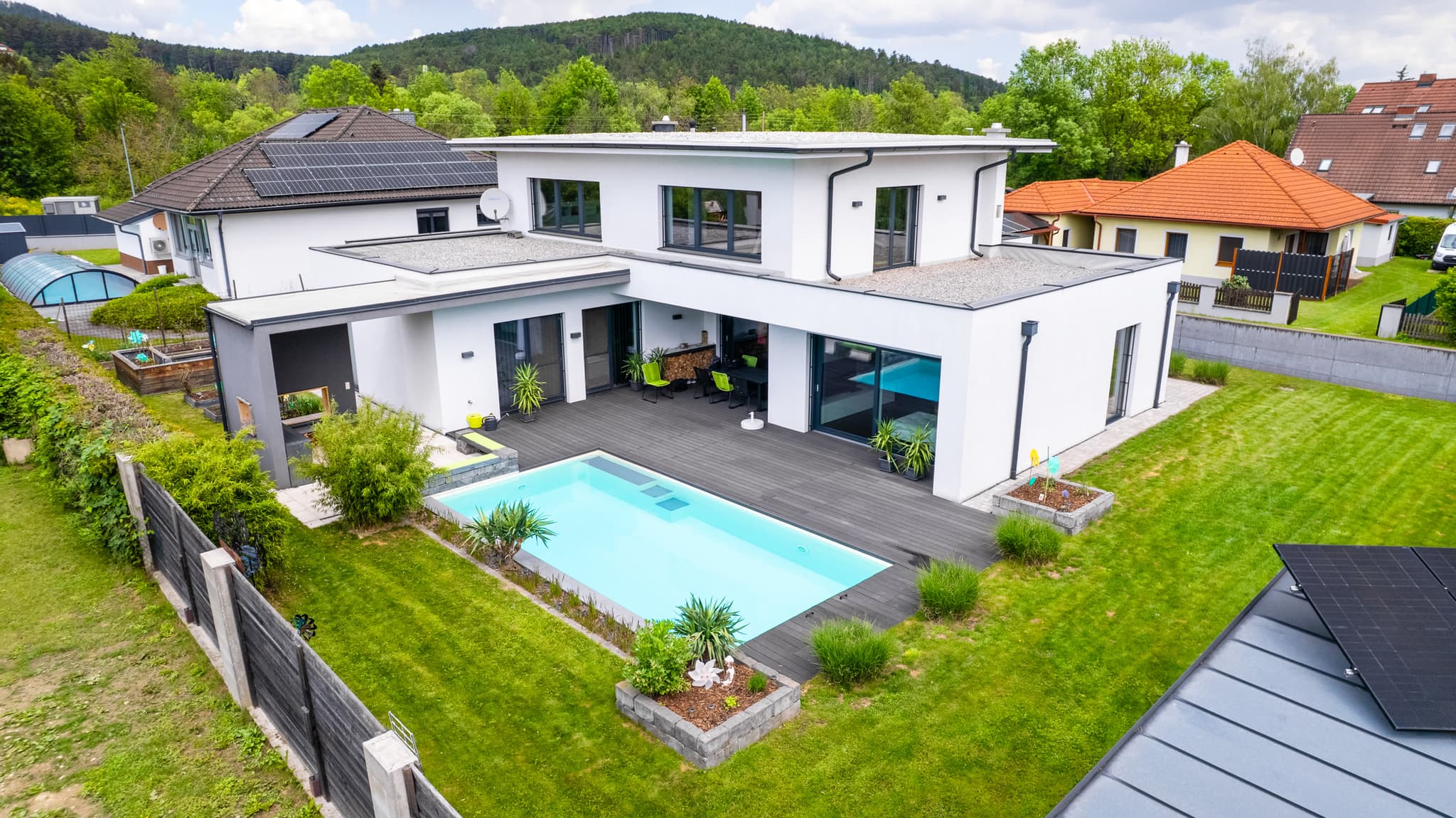 Luftaufnahme der Liegenschaft in Putzmannsdorf bei Ternitz