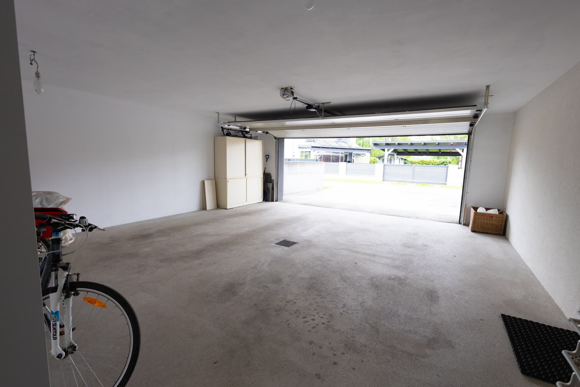 Garage & Technik — Der Teil, den man nicht sieht.